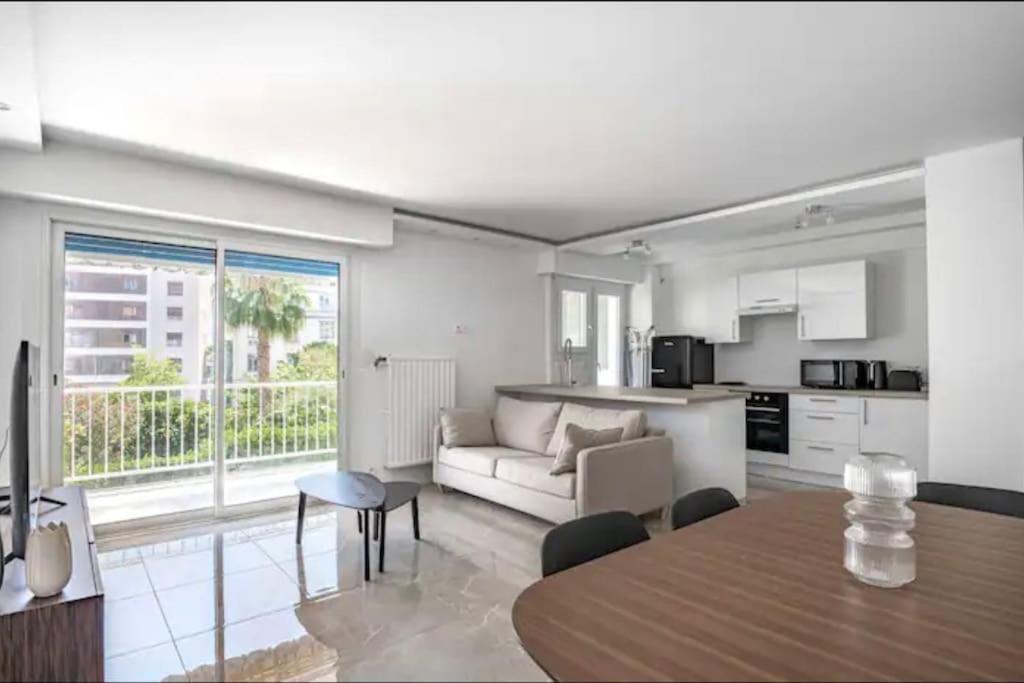 Appartement Centre Cannes Avec Parking Prive Gratuit Sur Place ภายนอก รูปภาพ