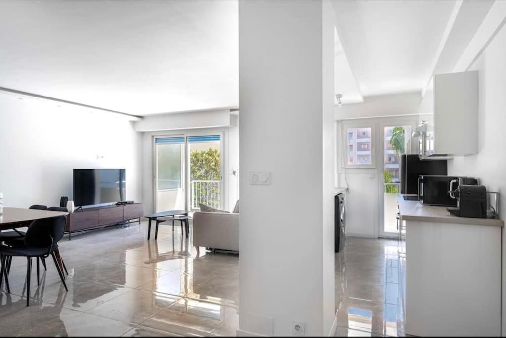 Appartement Centre Cannes Avec Parking Prive Gratuit Sur Place ภายนอก รูปภาพ
